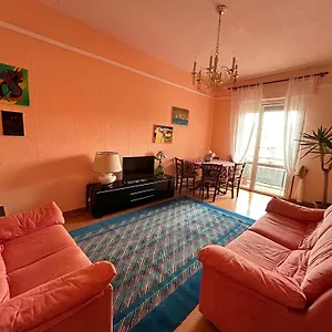 La Casa Di Carla , Genova Italia
