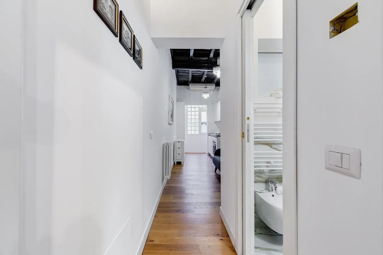 Boschetto 118 Apartment Rome