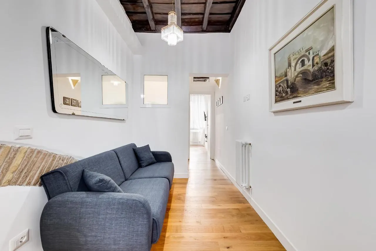 Boschetto 118 Apartment Rome